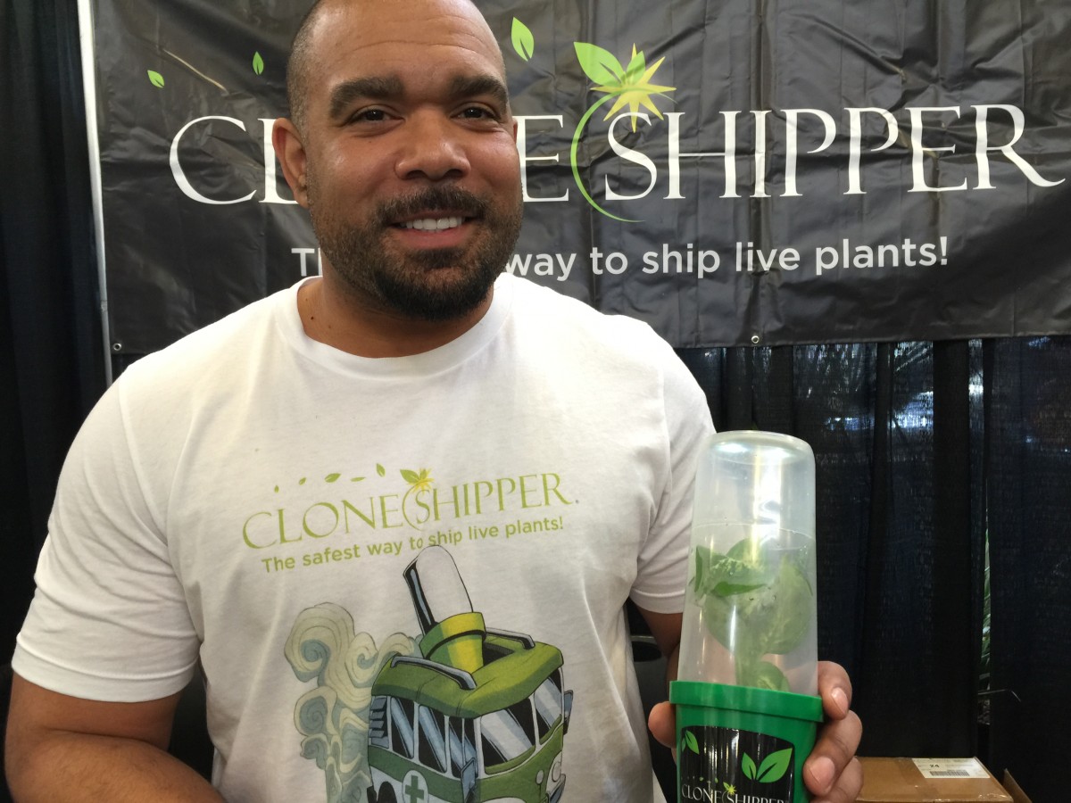 Larry Fenner twórca Clone Shipper