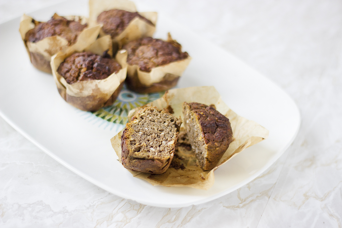 Dyniowe muffiny z masłem konopnym 