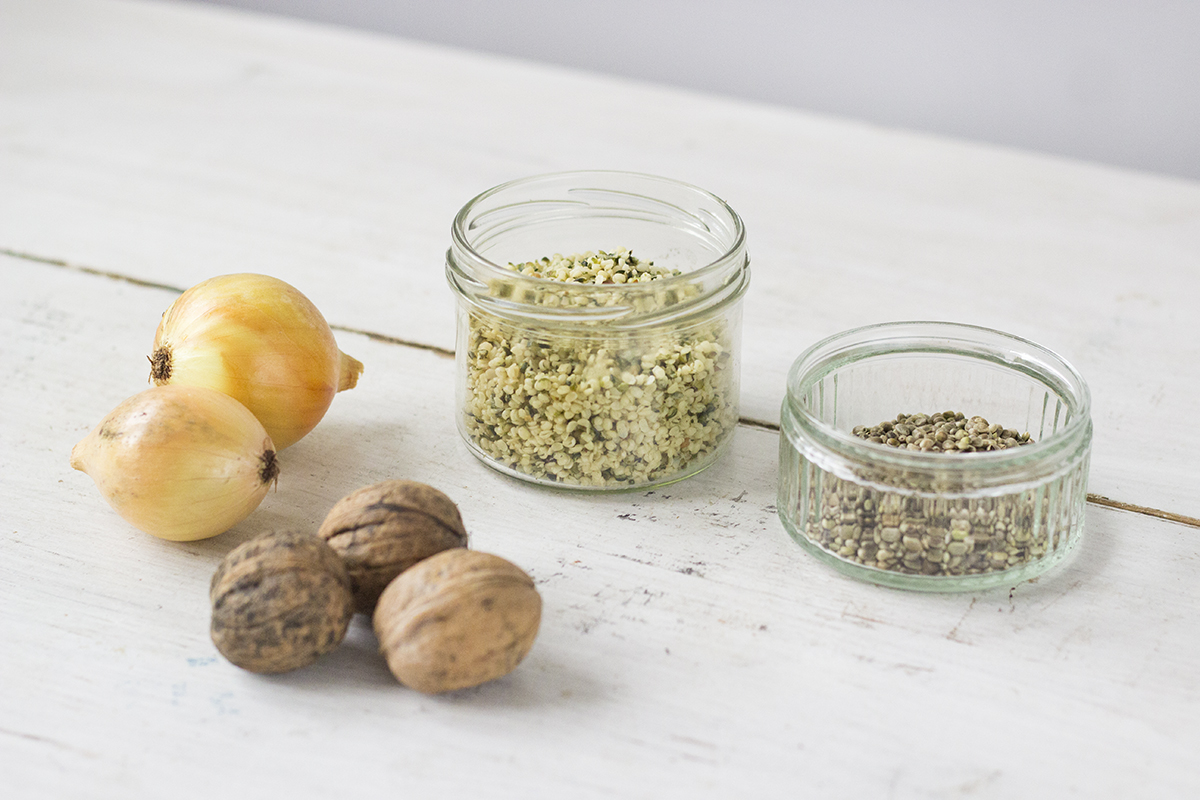 Składniki na siemieniotkę z konopi