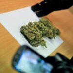 Marihuana w prezencie dla siostry