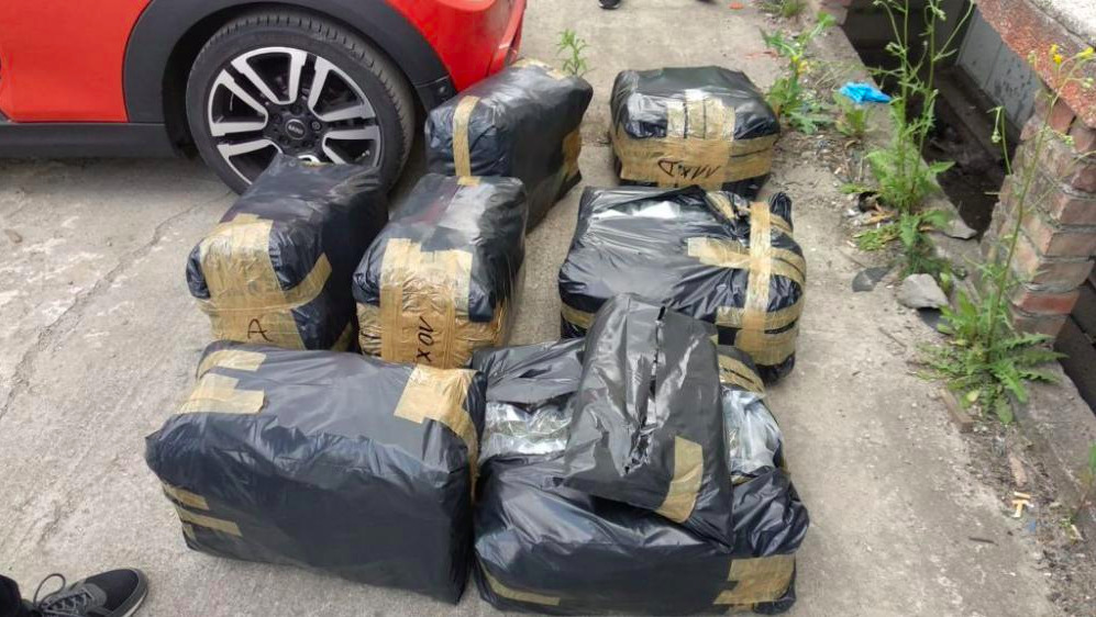 Krakowska policja zabezpieczyła 60kg marihuany. Aresztowano 2 mężczyzn