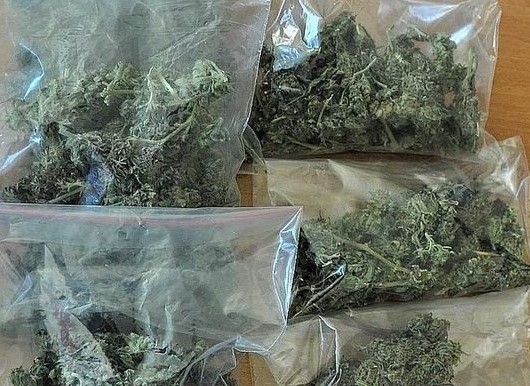 Agnieszka Ł. z Lublina, która próbowała wrobić swojego 35 letniego partnera w posiadanie marihuany spędzi za kratkami najbliższy rok. W tę nietypową sprawę zamieszani byli również lubelscy policjanci.