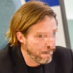 Zatrzymany został przez policjantów na terenie warszawskiej dzielnicy Wawer. Podczas rutynowej kontroli drogowej mundurowi znaleźli przy nim ponad gram zioła. Teraz sprawą znanego reżysera